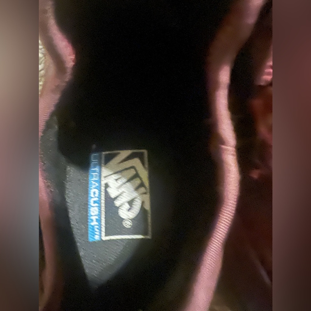 Vans ulta crush sneakers